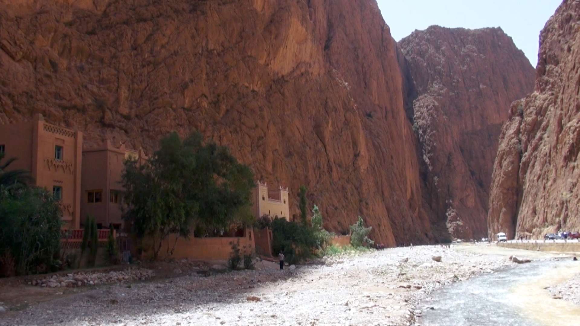 Road to Desert • Morocco GORGE DU TODHRA-02