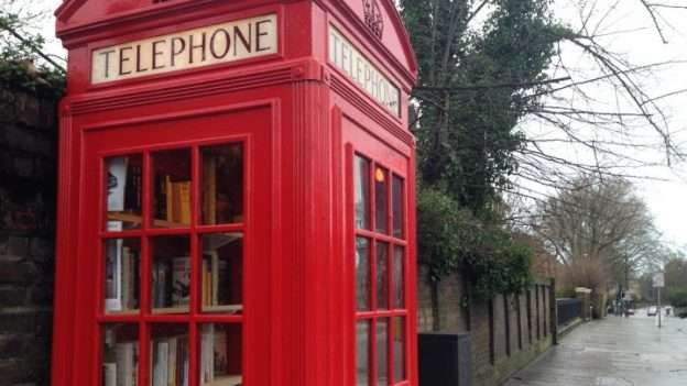 Lewisham Phone Booth Book Exchange
